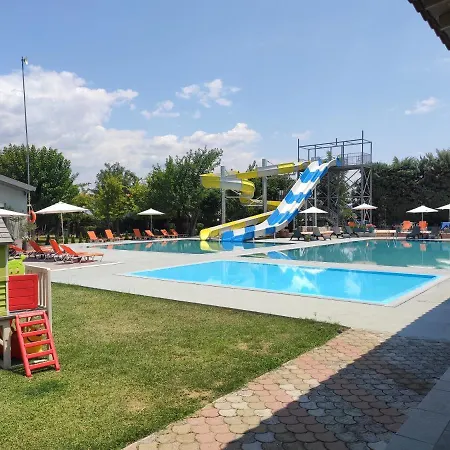 非洛克萨尼亚酒店 酒店