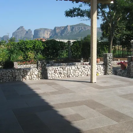 Szálloda Philoxenia