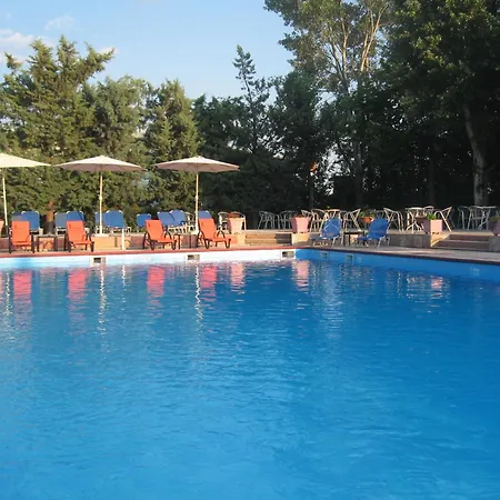 非洛克萨尼亚酒店 卡兰巴卡