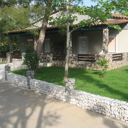 非洛克萨尼亚酒店 3* 卡兰巴卡