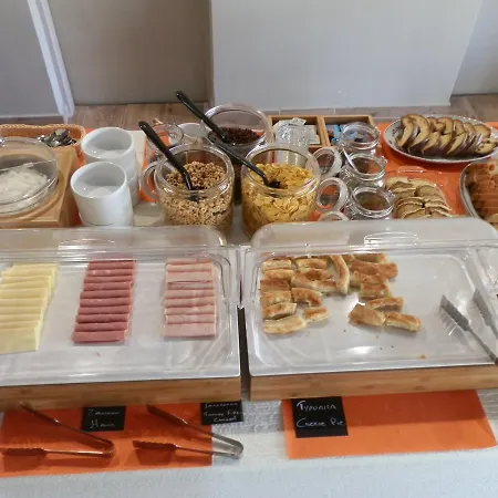 非洛克萨尼亚酒店 酒店