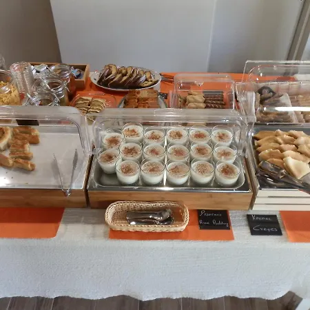 非洛克萨尼亚酒店 酒店